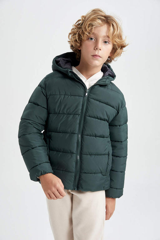 Базовая куртка-пуховик с водоотталкивающим капюшоном для мальчиков - Defacto фото 8