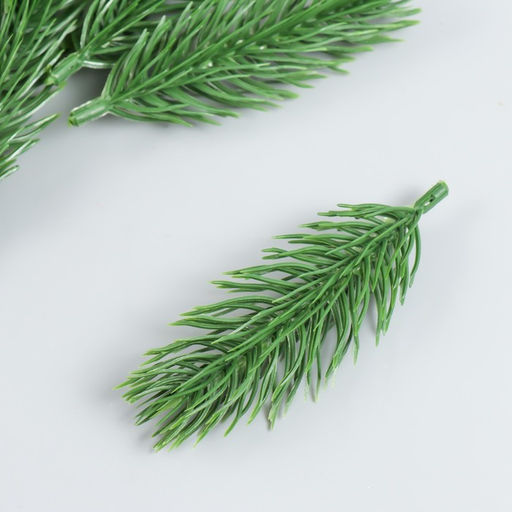 Декор "Ветки ели" набор 15 шт, размер 1 шт 10 см