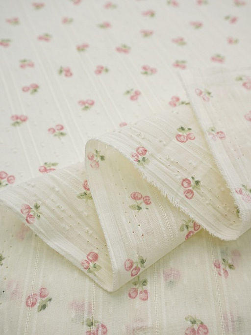 Фактурный хлопок с мережкой-полосой Вишенки - подружки цв.розовый, ш.1.45м, хл-100%, 70гр/м.кв - Купава фото 7