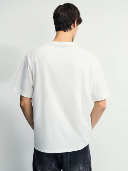 Футболка с нашивкой на груди / Zarina  фото 5