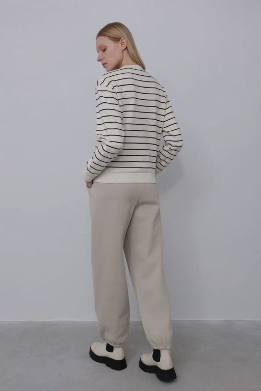 Бело-черная толстовка в горизонтальную полоску - Incity фото 4