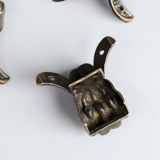 Уголок (ножка) для шкатулки "Лапа" набор 4 шт 4,3х3,4 см