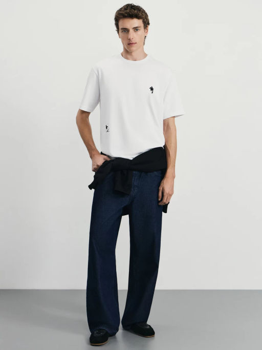 Футболка с вышивкой / Zarina