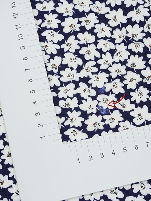 Штапель Цветочная кадриль (белые цветы на чернильном), СОРТ2, ш.1.43м, вискоза-100%, 90гр/м.кв - Купава фото 18