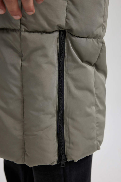 Водоотталкивающая парка-пуховик стандартного кроя с капюшоном - Defacto фото 6