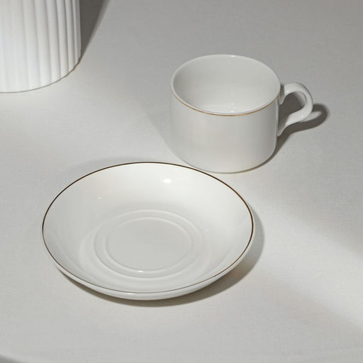 Кофейная пара фарфоровая «Золотая линия», 2 предмета: кружка 130 мл, блюдце d=13,5 см, цвет белый
