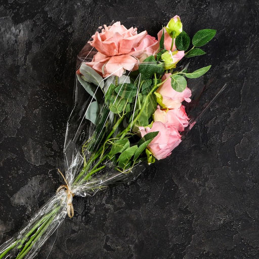 Цена за 50 шт. Пакет для цветов, конус, 12+45?60 см, прозрачный