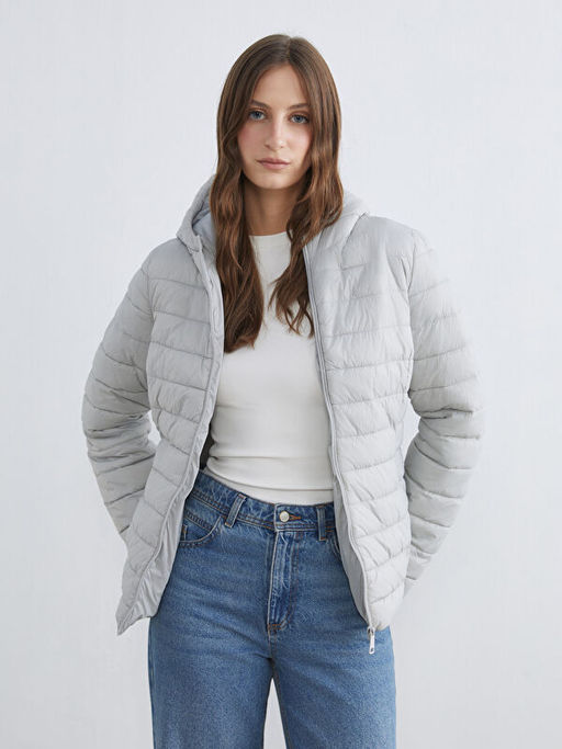 Kap??onlu Kad?n ?i?me Mont