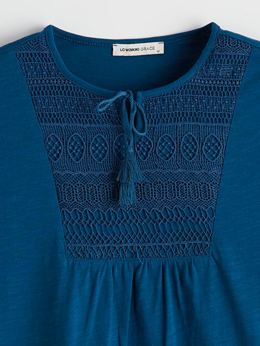 Ba?lamal? Yaka Nak??l? Bluz