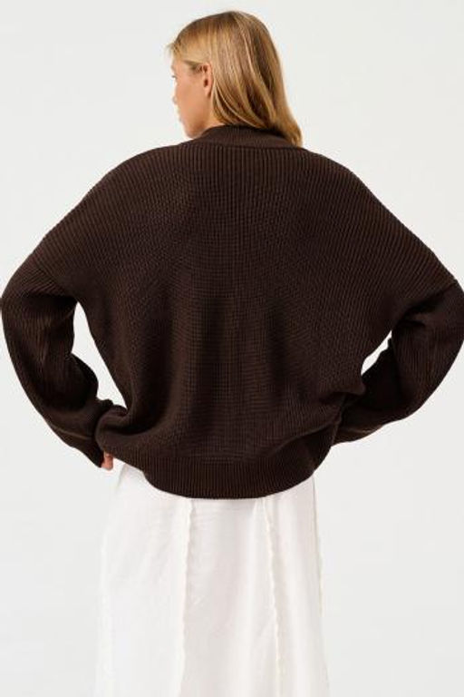 Джемпер 3372 сила в простоте