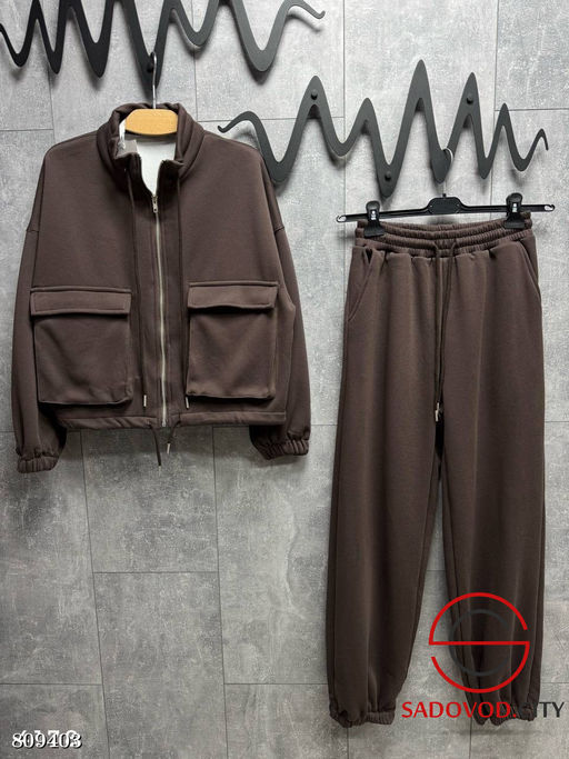 Костюм двойка: олимпийка на молнии свободного кроя и брюки на резинке. - Bruno фото 2