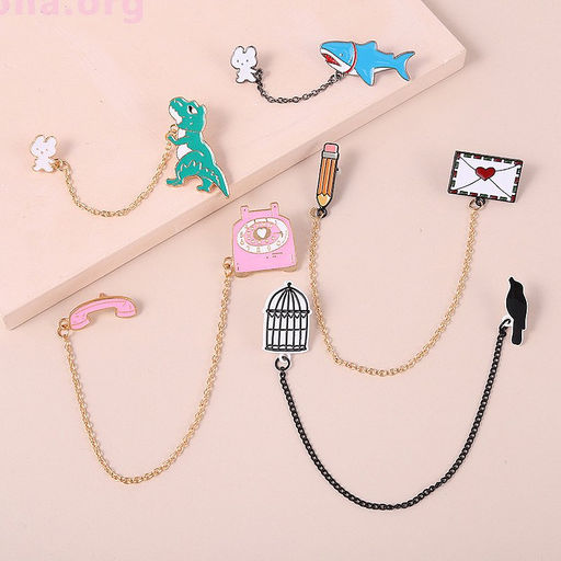 Брошь-значок Together