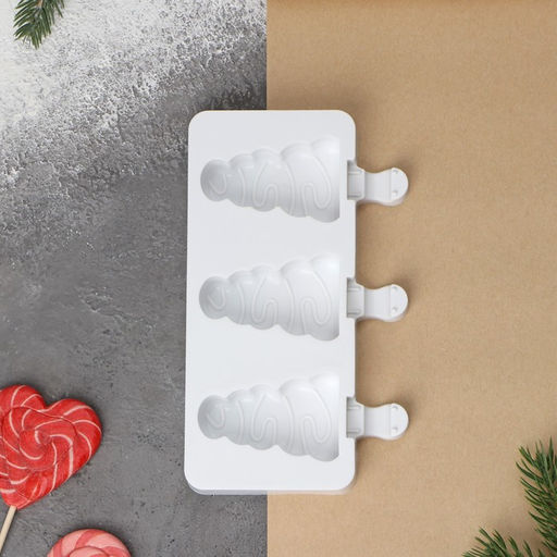 Форма для мороженого новогодняя Ёлочка, силикон, 19.5?13?2.5 см, 3 ячейки (7.1?2.7 см), белая