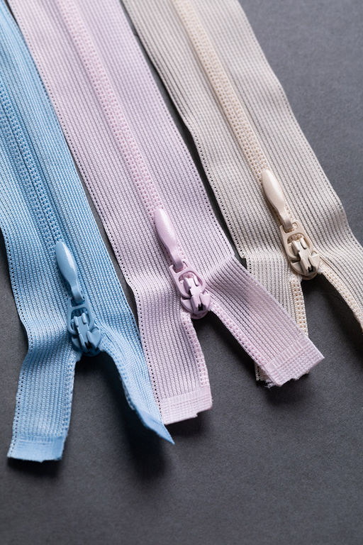 Молния Спираль р/м GAMMA т.3 G103L плательная пластик 20 см однозамковая 10 шт