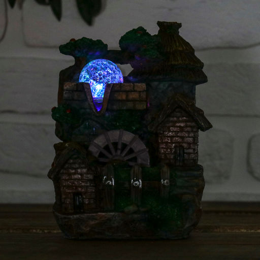 Фонтан настольный «Дом с соломенной крышей», 13×17 см, с подсветкой