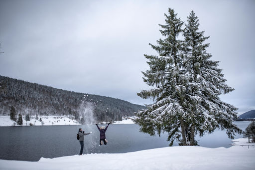 Утепленные брюки женские черные Quechua 100