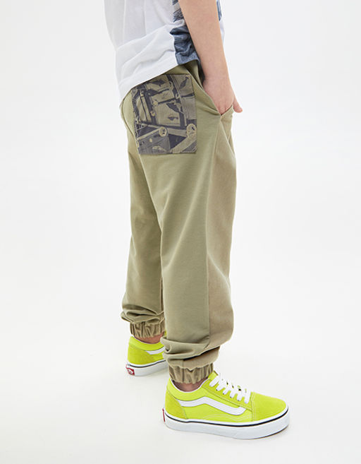 Комбинированные брюки для мальчика 241101