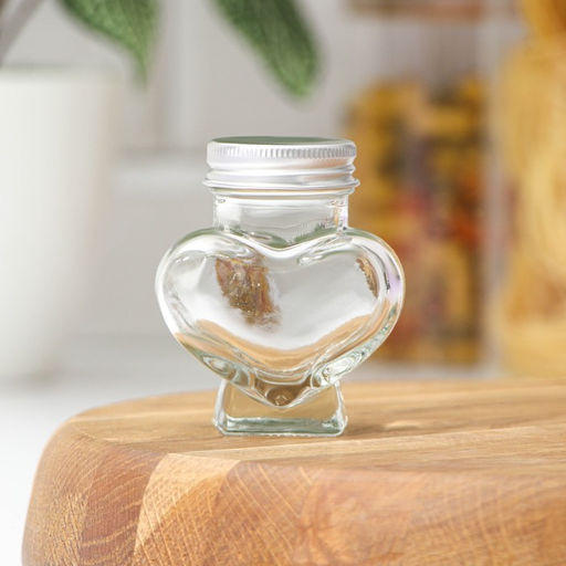 Банка стеклянная для хранения сыпучих продуктов Сердце, 60 мл, 3,9?7,5 см, с пластиковой крышкой