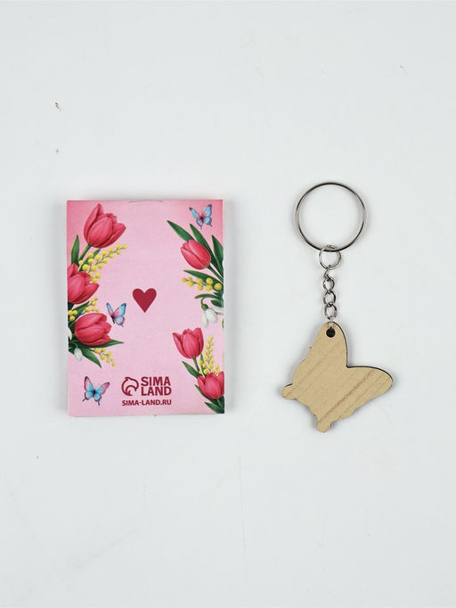 Подарочный набор: блокнот А7, 16 листов и деревянный брелок "Самой милой"