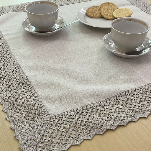 Салфетка 62 х 62 см льняная с кружевом