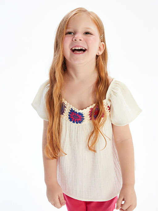 ?i?ek Nak??l? K?z ?ocuk Bluz ve ?ort Etek 2li