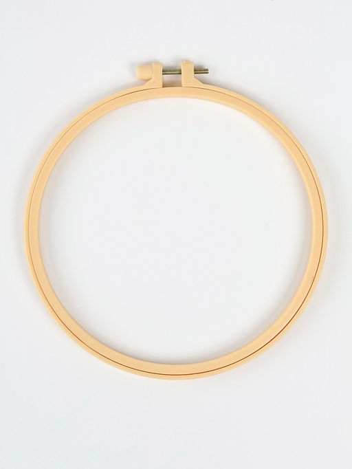 Вышивка гладью на пяльцах Полевые цветы, 20?20 см