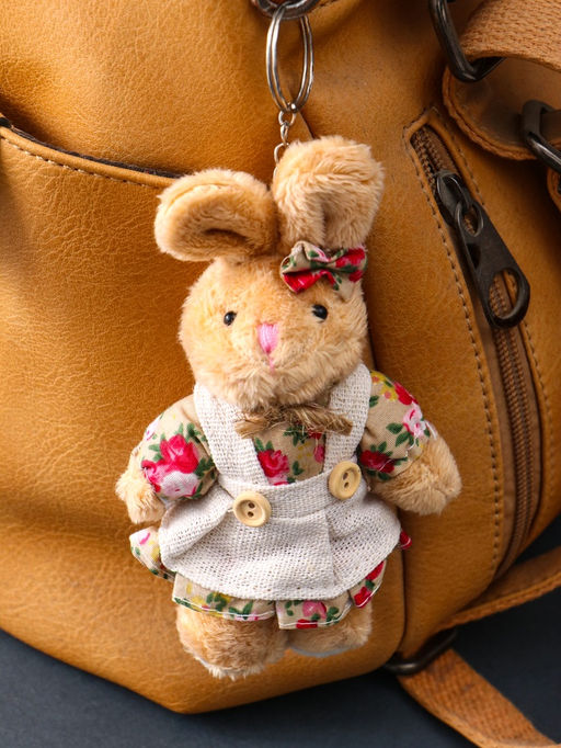 Брелок для ключей на кольце Пушистик. Зайка в цветочном сарафане, на сумку, рюкзак, 8.5?4?14 см