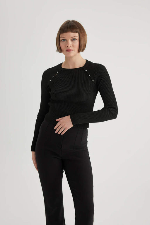 Приталенный свитер в рубчик с круглым вырезом - Defacto фото 4