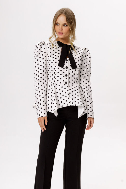 Костюм Pirs 6647 горохи на белом фоне+ черный