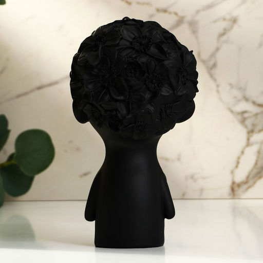 Бюст полистоун Фигура: Человек с сердцем, чёрная, 12?6.5?22 см