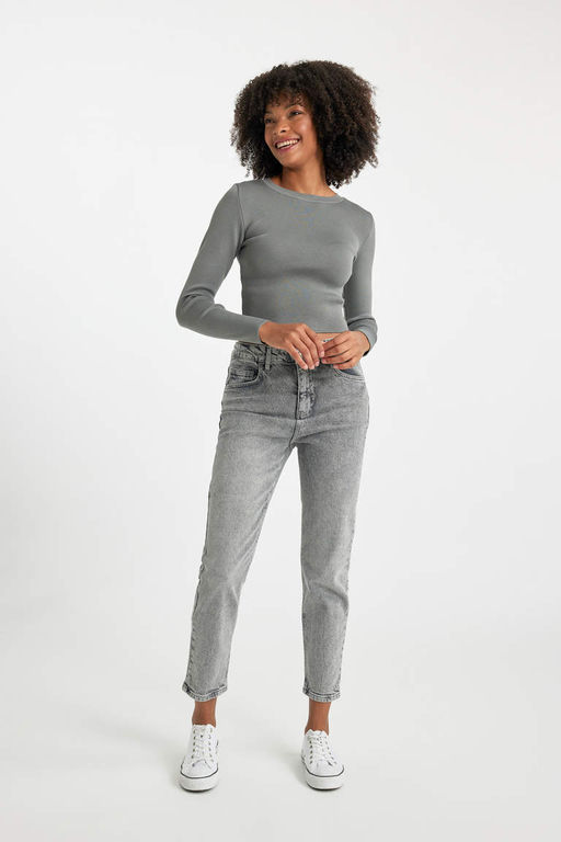 Lina Comfort Mom Fit Высокая удобная посадка Легкие джинсовые брюки с тонкой талией длиной до щиколотки - Defacto фото 4