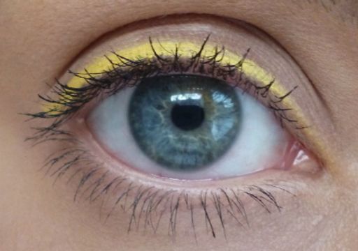 El Corazon карандаш для глаз 136 Canary yellow  фото 2