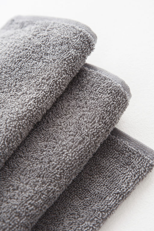 Полотенце махровое банное большое Софатекс 70 * 140 для ванной и бани bs