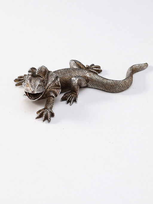 Панно интерьерное полистоун "Плащеносная ящерица" чернённое серебро 21х11,5х4,5 см