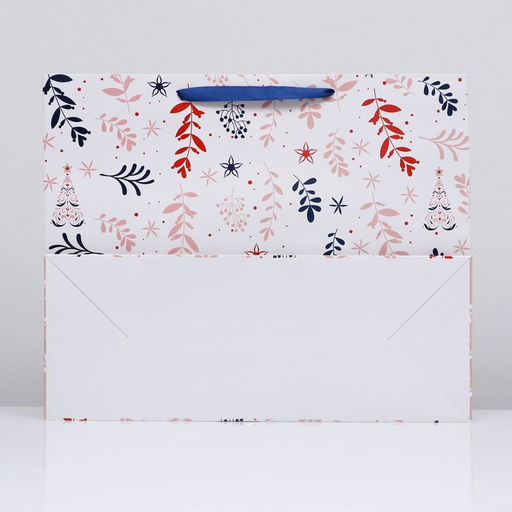 Пакет подарочный новогодний ламинированный горизонтальный Праздник в лесу, 49?40?19 см - Дарите счастье фото 4