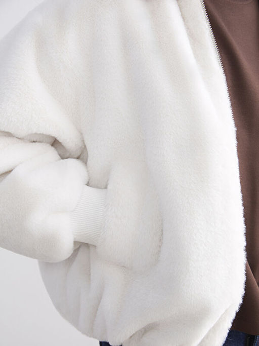 G?mlek Yaka Oversize Kad?n Pel?? Mont