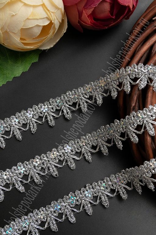 Тесьма с пайетками 2 см*15 ярд (SF-2659) серебро