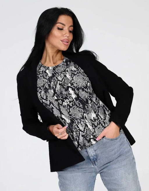 13 Футболка базовая