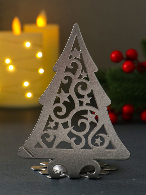 Подсвечник на 1 свечу Ёлка новогодняя со звёздами, металл, серебряный, 6.6?9?12.5 см