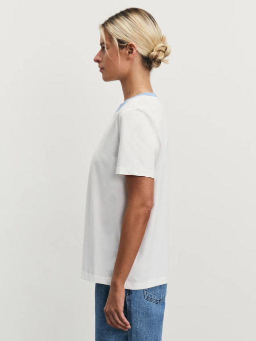 Футболка с принтом и контрастной горловиной / Zarina  фото 5