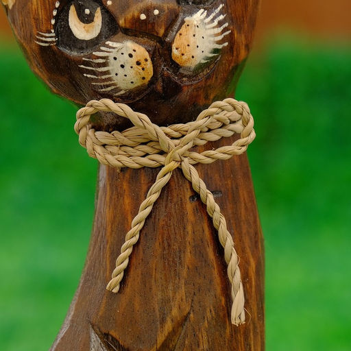 Сувенир «Кошка с бантом, ушки в горошек», 30×10×3 см, дерево