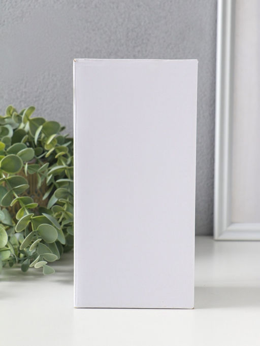 Сувенир полистоун "Мышка-кондитер в розовом платье и колпаке, с тортом" 8,5х6х17 см