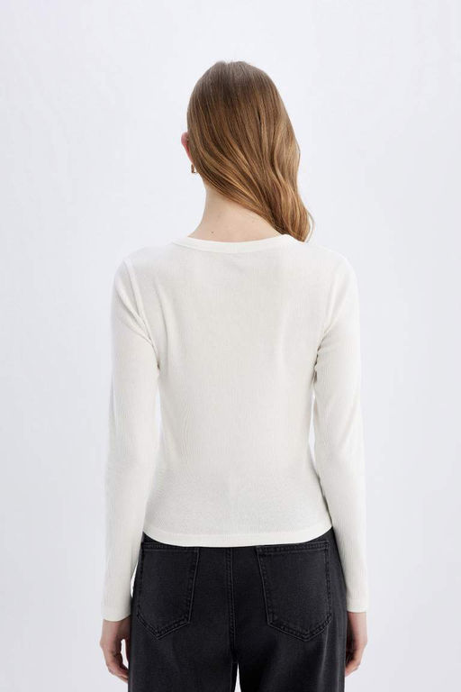 Женская приталенная узкая футболка с круглым вырезом в рубчик, базовая простая футболка с длинными рукавами - Defacto фото 6