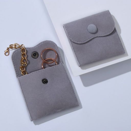 Цена за 10 шт. Конвертик для украшений бархатный, 7*7см, цвет серый - Simaland фото 2