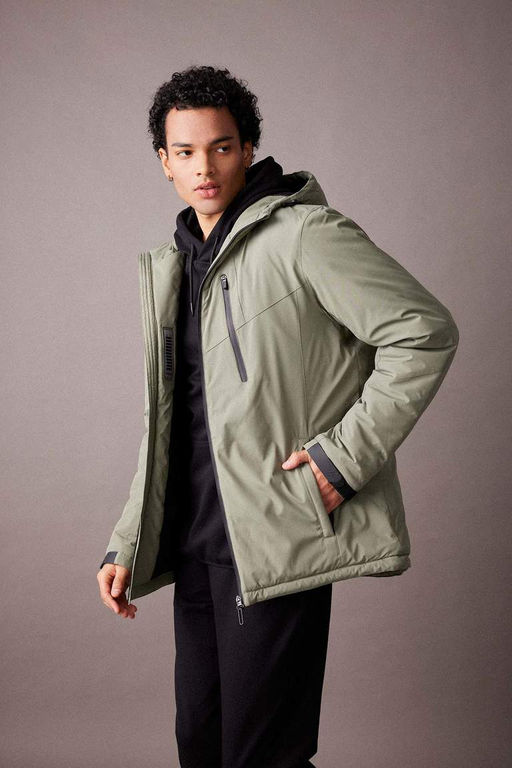 Водоотталкивающее водонепроницаемое пальто приталенного кроя DeFactoFit с флисовой подкладкой и капюшоном  фото 3