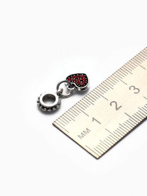 Цена за 5 шт. Шарм подвеска «Сердце», красный в серебре