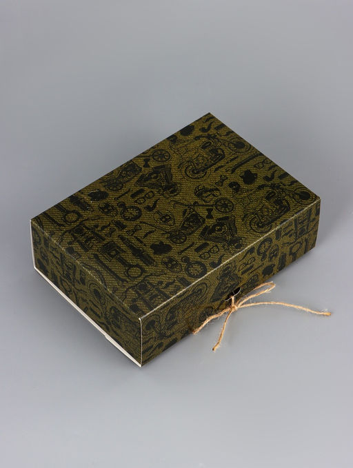 Цена за 5 шт. Подарочная коробка сборная с окном Мужская, 16.5?11, 5?5 см