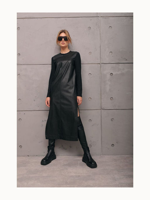 Платье из экокожи