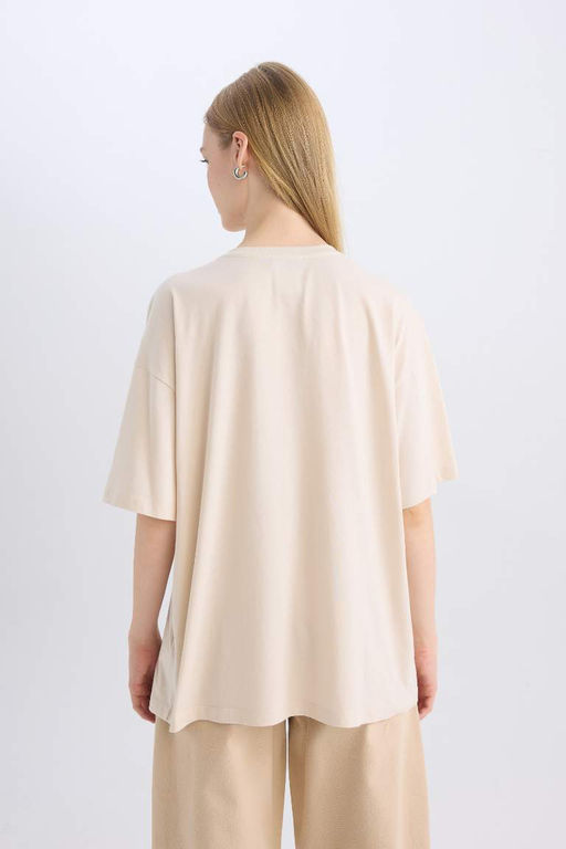 Cool Beetlejuice Oversize-футболка с широким кроем и круглым вырезом с короткими рукавами и принтом - Defacto фото 5