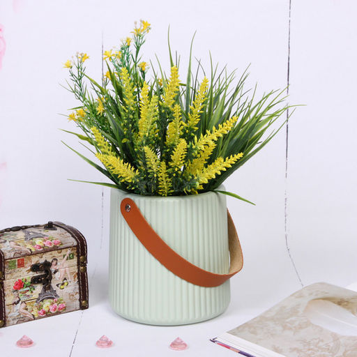 Цена за 2 шт. Ваза из пластика "Адель" 14*14,5см полоска, цвет салатовый